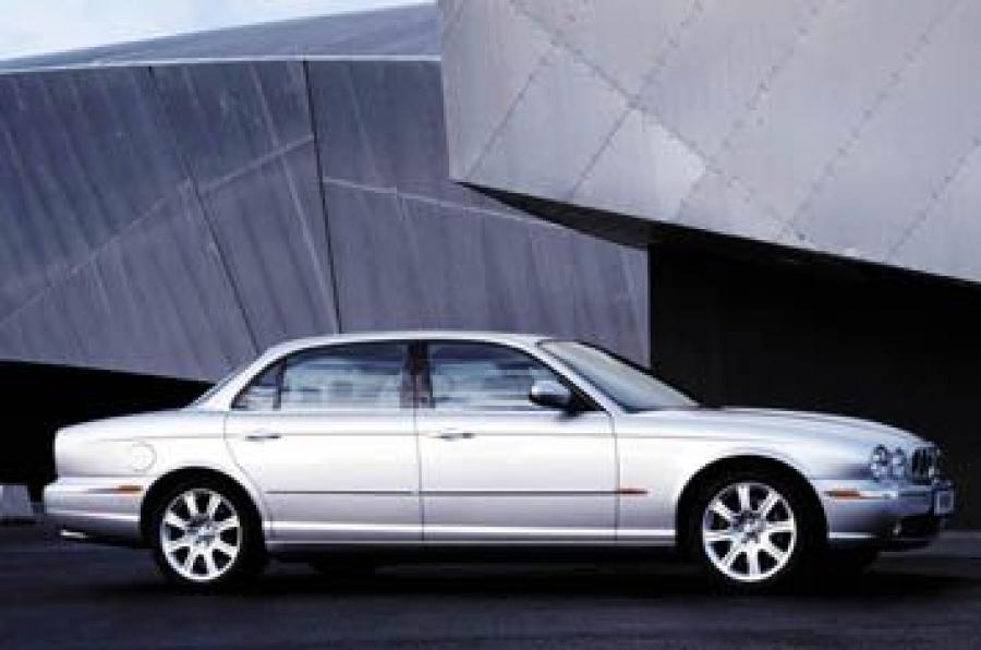 Jaguar XJ 4.2 LWB review