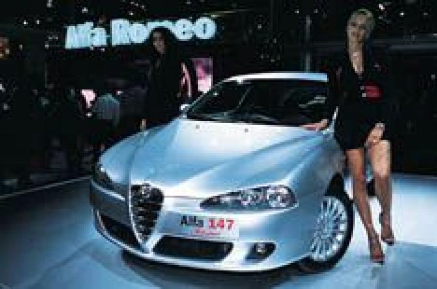 Fiat takes the family to the Paris show